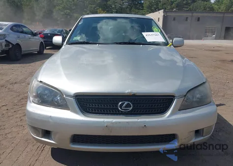 2004 Lexus Is 300 из США, поврежденный, VIN JTHBD192040088902